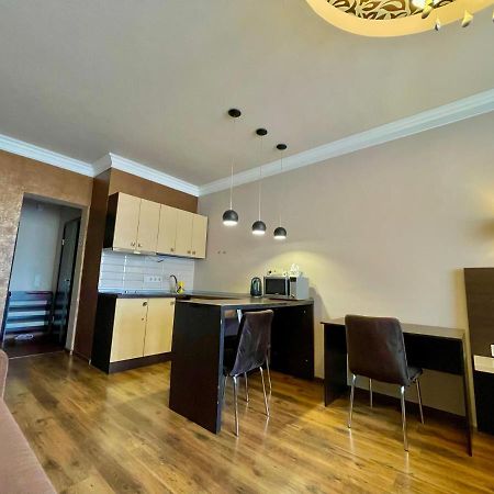 Apartment Elegant Kiew Exterior foto
